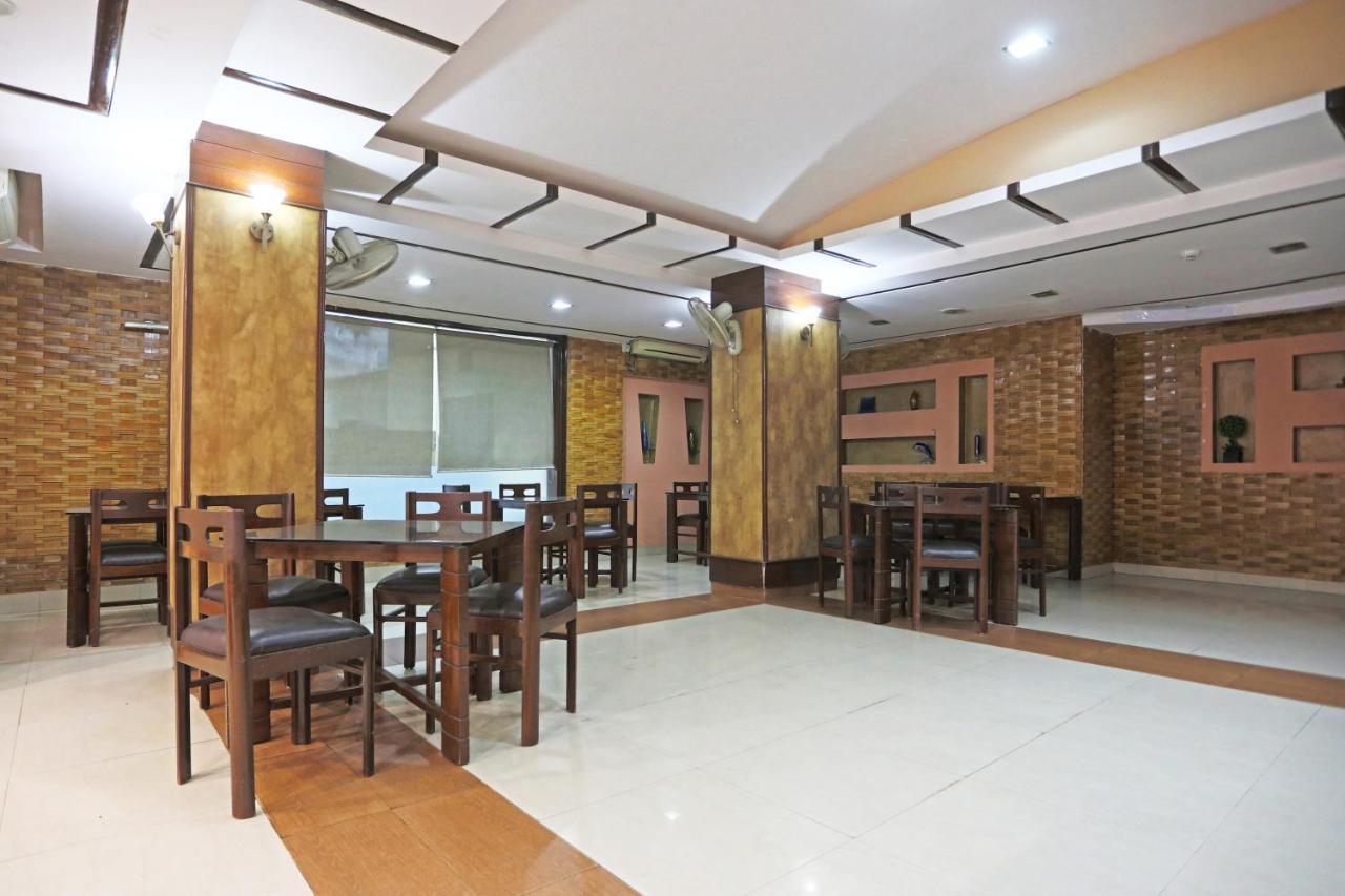 Hotel Tashkent Palace - Near New Delhi Railway Station Екстериор снимка